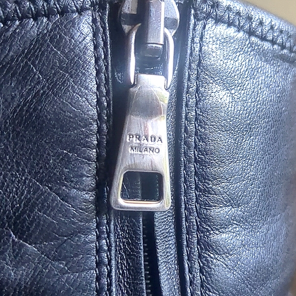 Prada Signature boots - Picture 5 of 9